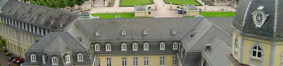 Residenzschloss und Schlosspark in Karlsruhe | Renate Hermesmeier / pixelio.de